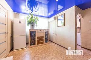 2-к квартира, вторичка, 42м2, 3/5 этаж