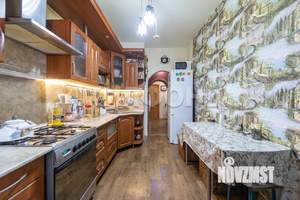 4-к квартира, вторичка, 95м2, 1/5 этаж