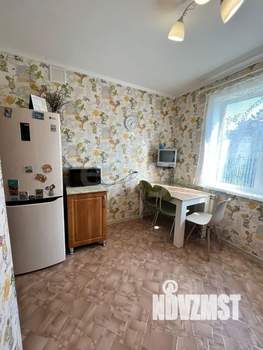 2-к квартира, вторичка, 50м2, 9/9 этаж