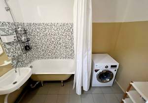 3-к квартира, вторичка, 70м2, 9/10 этаж