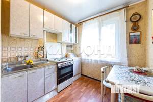 2-к квартира, вторичка, 46м2, 3/5 этаж
