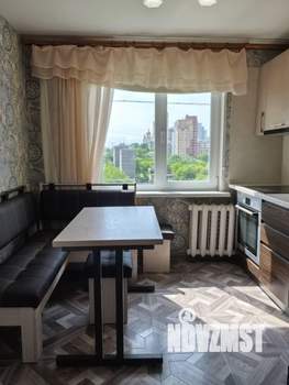 3-к квартира, вторичка, 61м2, 9/9 этаж