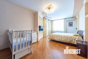 3-к квартира, вторичка, 137м2, 10/14 этаж
