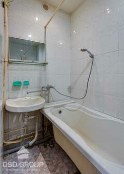 3-к квартира, вторичка, 68м2, 1/2 этаж