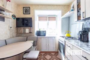 2-к квартира, вторичка, 42м2, 5/5 этаж