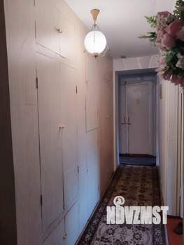 3-к квартира, вторичка, 60м2, 1/9 этаж