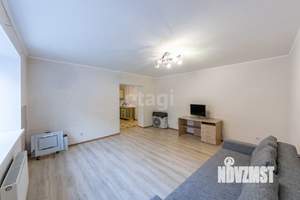 2-к квартира, вторичка, 62м2, 1/5 этаж