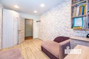 4-к квартира, вторичка, 61м2, 2/5 этаж