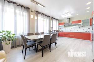 6-к квартира, вторичка, 248м2, 12/13 этаж