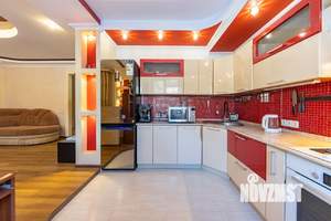 3-к квартира, вторичка, 84м2, 1/3 этаж