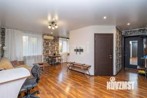 2-к квартира, вторичка, 66м2, 3/5 этаж