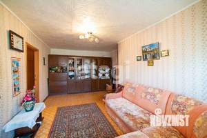 4-к квартира, вторичка, 61м2, 4/5 этаж