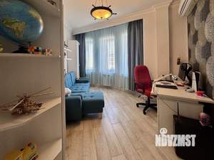 4-к квартира, вторичка, 110м2, 7/17 этаж