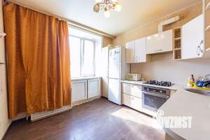 3-к квартира, вторичка, 76м2, 2/3 этаж