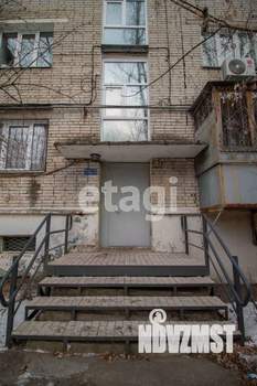 3-к квартира, вторичка, 61м2, 1/5 этаж