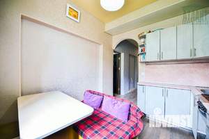 2-к квартира, вторичка, 60м2, 2/2 этаж