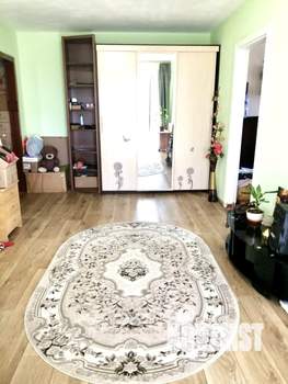 4-к квартира, вторичка, 61м2, 2/5 этаж