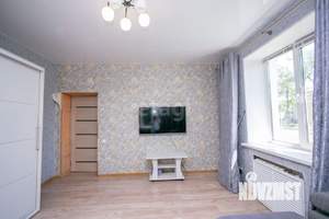 3-к квартира, вторичка, 58м2, 1/2 этаж