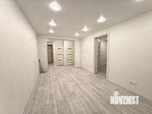 2-к квартира, вторичка, 42м2, 2/2 этаж