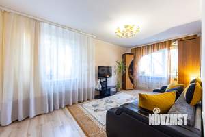 3-к квартира, вторичка, 61м2, 1/5 этаж