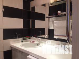 2-к квартира, вторичка, 54м2, 10/10 этаж