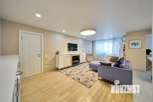 4-к квартира, вторичка, 102м2, 6/17 этаж