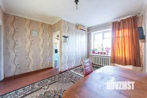 2-к квартира, вторичка, 42м2, 3/5 этаж