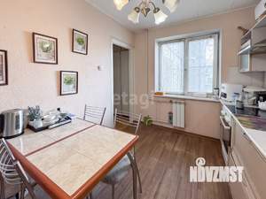 4-к квартира, вторичка, 93м2, 1/9 этаж