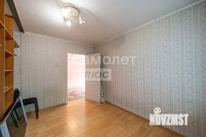 4-к квартира, вторичка, 60м2, 3/5 этаж