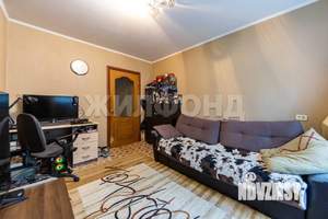 3-к квартира, вторичка, 64м2, 1/10 этаж