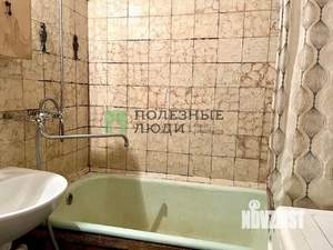 3-к квартира, вторичка, 65м2, 9/9 этаж