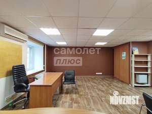 2-к квартира, вторичка, 62м2, 1/10 этаж