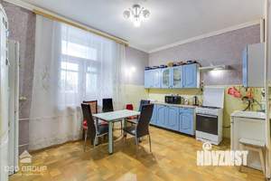 3-к квартира, вторичка, 107м2, 1/5 этаж