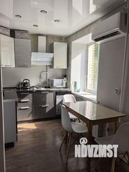 3-к квартира, вторичка, 61м2, 3/5 этаж