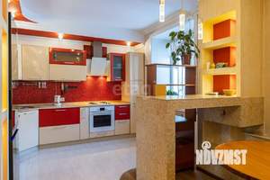3-к квартира, вторичка, 84м2, 1/3 этаж