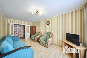 3-к квартира, вторичка, 70м2, 1/10 этаж