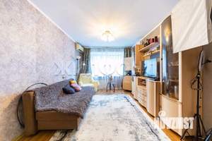 3-к квартира, вторичка, 64м2, 1/10 этаж