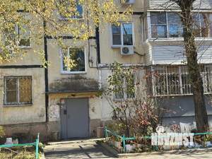 2-к квартира, вторичка, 45м2, 1/5 этаж