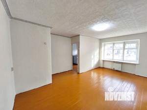 3-к квартира, вторичка, 54м2, 2/5 этаж