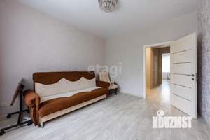 3-к квартира, вторичка, 73м2, 2/4 этаж