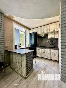 3-к квартира, вторичка, 60м2, 3/5 этаж