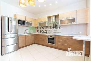 3-к квартира, вторичка, 74м2, 2/5 этаж