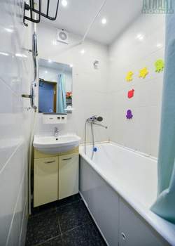 2-к квартира, вторичка, 45м2, 3/5 этаж