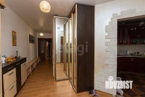 2-к квартира, вторичка, 61м2, 9/14 этаж