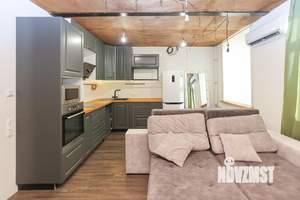 4-к квартира, вторичка, 100м2, 1/3 этаж
