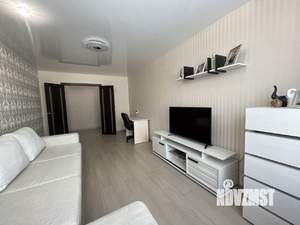 3-к квартира, вторичка, 70м2, 1/9 этаж