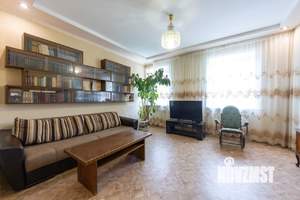 2-к квартира, вторичка, 60м2, 2/2 этаж