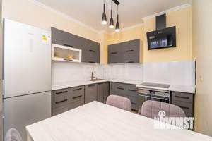 2-к квартира, вторичка, 64м2, 7/25 этаж