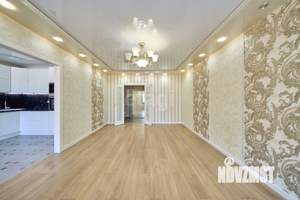 2-к квартира, вторичка, 79м2, 8/10 этаж