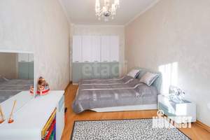 4-к квартира, вторичка, 137м2, 7/9 этаж